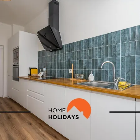 #281 Telecomunicacoes By Holidays Apartment