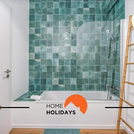 #281 Families Only -telecomunicacoes Holidays